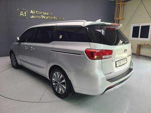 Kia Carnival 9-seater Luxury — пробег 174 000 км — фото 5 из 5