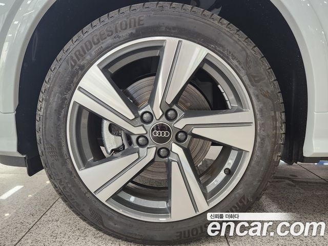 Audi Q2 из Кореи Encar