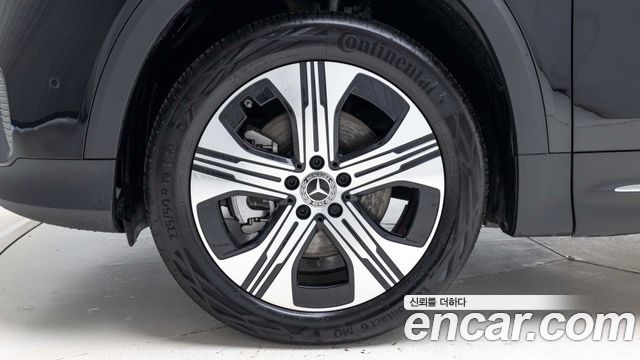 Mercedes-Benz EQB из Кореи Encar