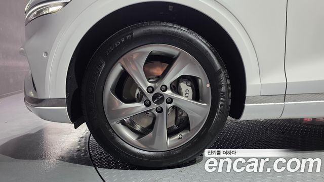 Genesis GV70 из Кореи Encar