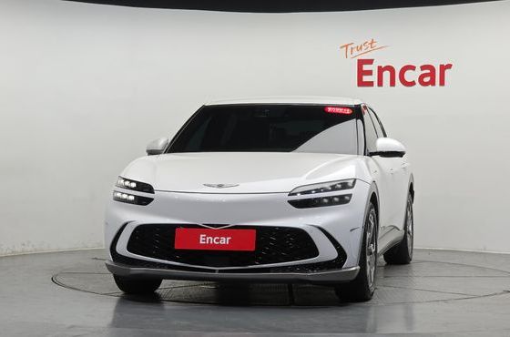 Genesis GV60 Standard — пробег 30 758 км — фото 3 из 5