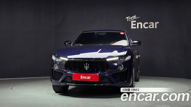 Maserati Levante 3.0 AWD — пробег 136 090 км — фото 3 из 5