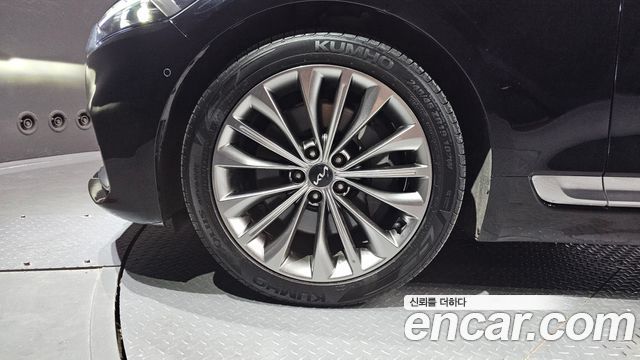 Kia K9 из Кореи Encar
