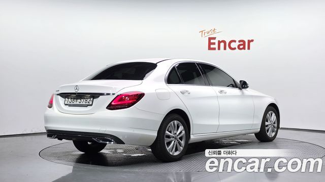 Mercedes-Benz C-Class из Кореи Encar
