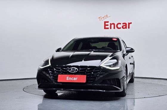 Hyundai Sonata 2.0 Premium Plus — пробег 60 037 км — фото 3 из 5
