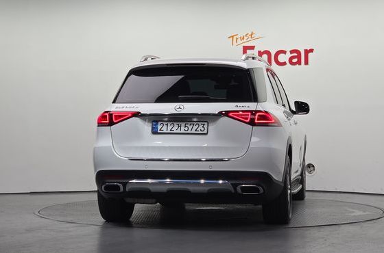 Mercedes-Benz GLE-Class GLE300d 4MATIC — пробег 173 116 км — фото 4 из 5