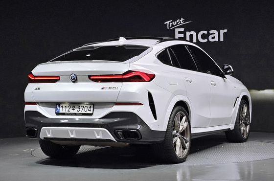 BMW X6 M50i — пробег 25 097 км — фото 2 из 5