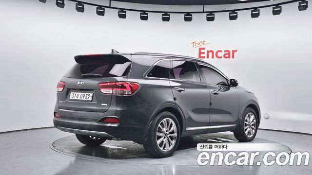 Kia Sorento из Кореи Encar