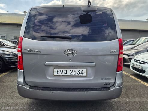 Hyundai Starex 5-Seater VAN CVX Luxury — пробег 83 000 км — фото 5 из 5