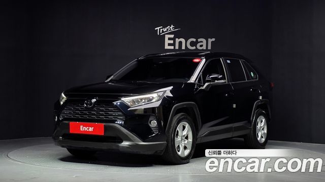Toyota RAV4 2.5 2WD — пробег 39 262 км — фото 1 из 5