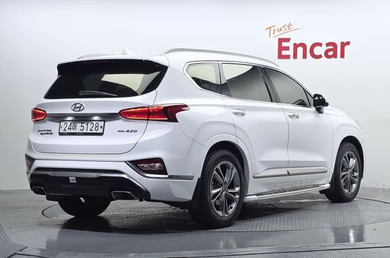 Hyundai Santafe Diesel 2.2 4WD Inspiration — пробег 80 592 км — фото 2 из 5