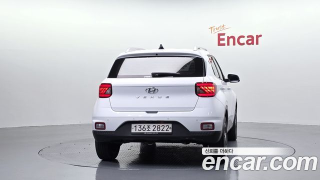 Hyundai Venue из Кореи Encar
