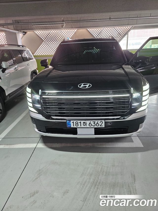 Hyundai Palisade HEV 2.5T 2WD 9-Seater Calligraphy — пробег 3 700 км — фото 1 из 5
