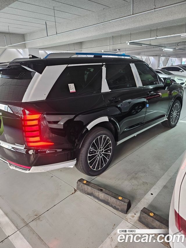 Hyundai Palisade HEV 2.5T 2WD 9-Seater Calligraphy — пробег 3 700 км — фото 3 из 5