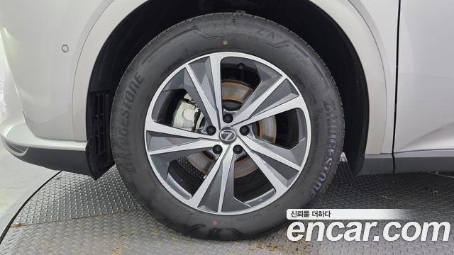 Lexus RX Premium — пробег 6 458 км — фото 5 из 5