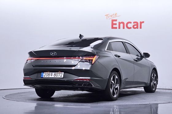 Hyundai AVANTE Inspiration — пробег 62 764 км — фото 2 из 5