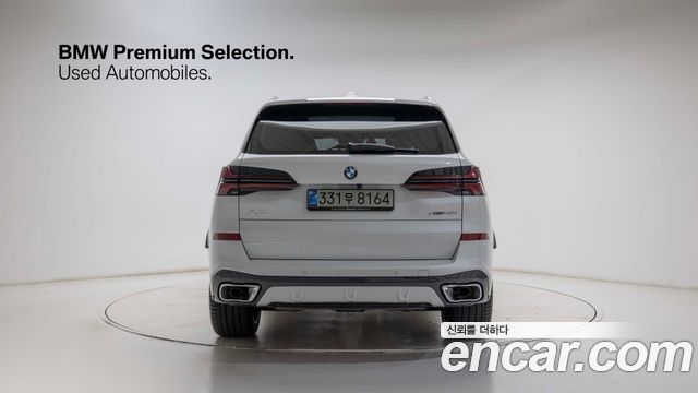 BMW X5 xDrive 40i M Sport — пробег 4 139 км — фото 4 из 5