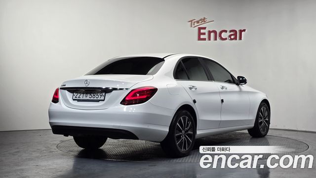 Mercedes-Benz C-Class из Кореи Encar