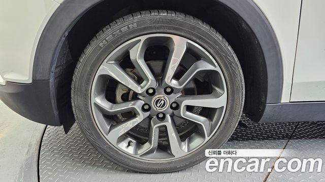 Ssangyong TIBOLI из Кореи Encar