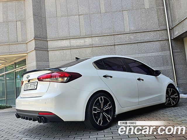 Kia K3 из Кореи Encar