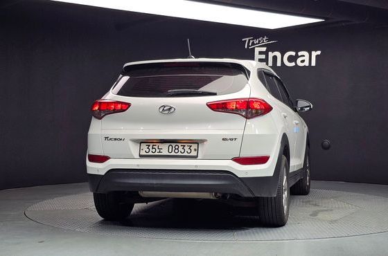 Hyundai Tucson Diesel 1.7 2WD Style — пробег 95 476 км — фото 4 из 5