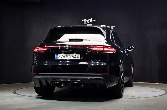 Porsche Cayenne 3.0 — пробег 61 475 км — фото 4 из 5