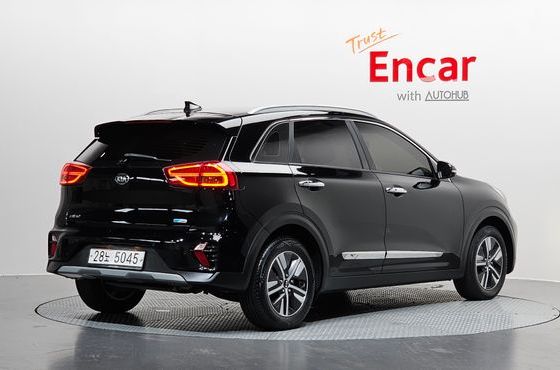Kia Niro 1.6 HEV Prestige — пробег 116 788 км — фото 2 из 5