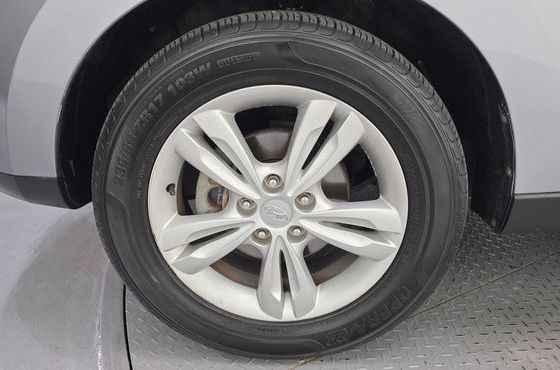 Hyundai Tucson Diesel 2WD X20 Luxury — пробег 184 901 км — фото 5 из 5