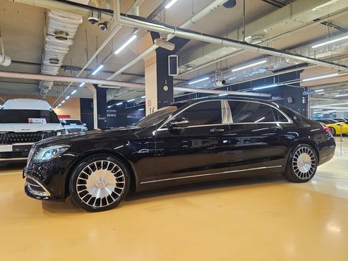 Mercedes-Benz S-Class Maybach S560 4MATIC — пробег 80 159 км — фото 2 из 5