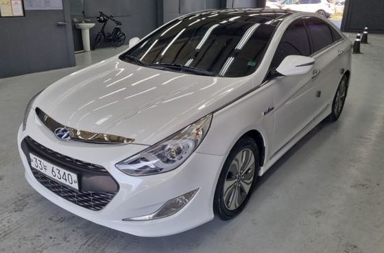 Hyundai Sonata 2.0 Modern — пробег 112 446 км — фото 1 из 5