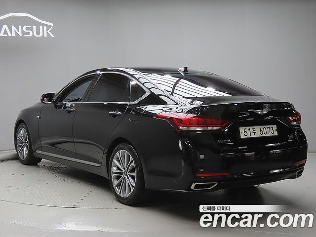 Hyundai Genesis из Кореи Encar