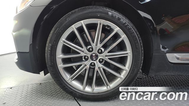 Kia K9 из Кореи Encar