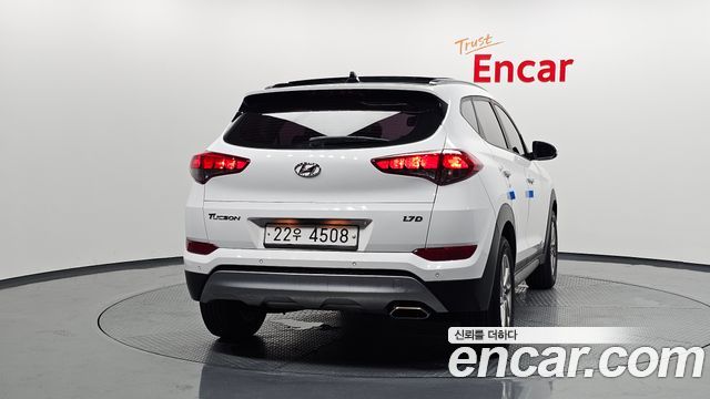 Hyundai Tucson из Кореи Encar