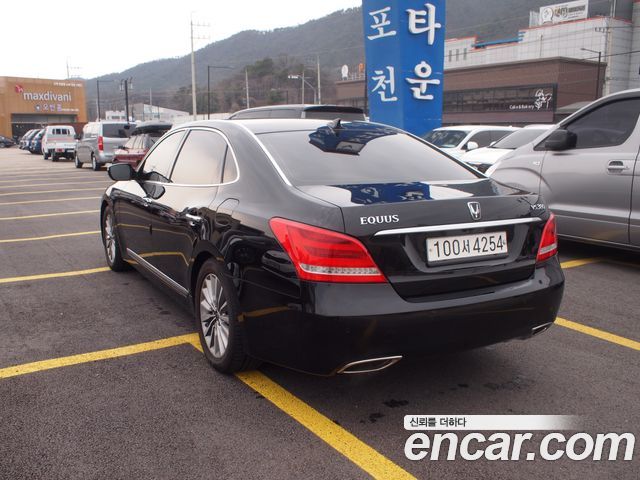 Hyundai Equus из Кореи Encar