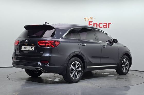 Kia Sorento Gasoline 2.0 Turbo 4WD Prestige — пробег 175 269 км — фото 2 из 5