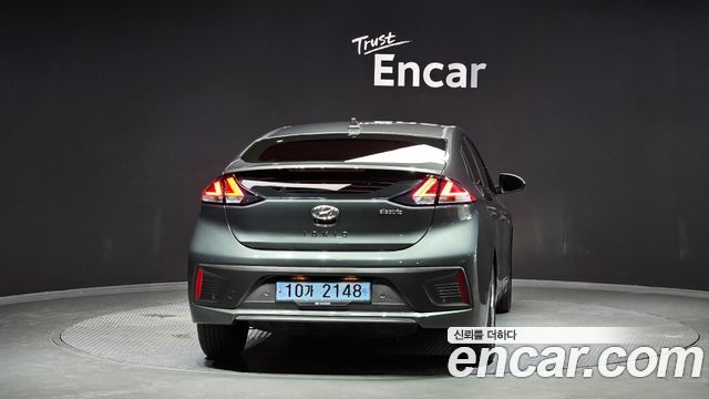 Hyundai Ioniq из Кореи Encar