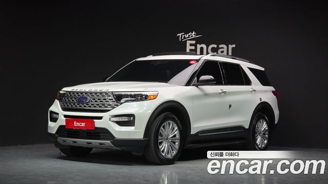 Ford Explorer 2.3 LimIted 4WD — пробег 31 429 км — фото 1 из 5