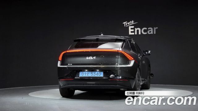 Kia EV6 из Кореи Encar