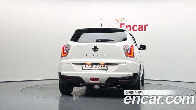 Ssangyong TIBOLI из Кореи Encar