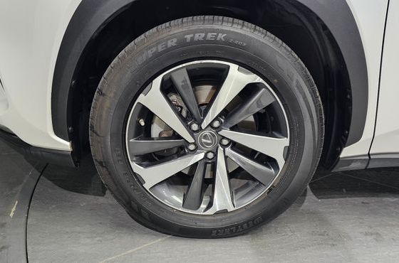 Lexus NX Supreme — пробег 74 860 км — фото 5 из 5