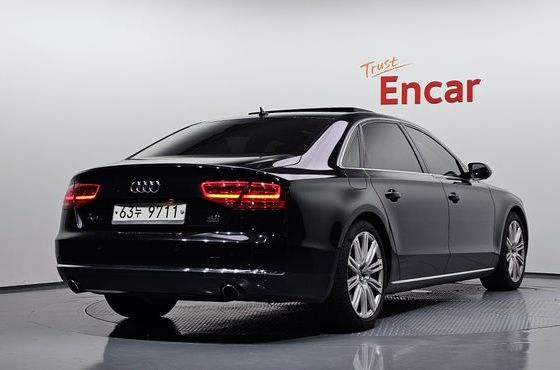 Audi A8 4.2 FSI Quattro LWB D4 — пробег 252 845 км — фото 2 из 5
