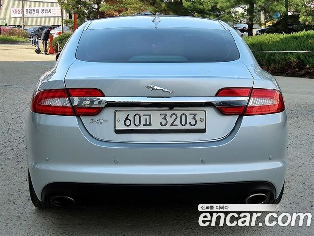 Jaguar XF 2.0 Luxury X250 — пробег 139 106 км — фото 4 из 5