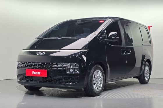 Hyundai Staria Cargo 5-Seater Modern — пробег 31 222 км — фото 1 из 5