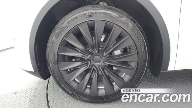 Tesla Model Y из Кореи Encar