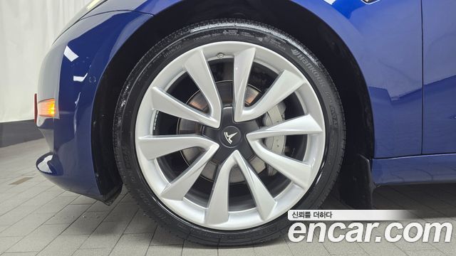 Tesla Model 3 Long Range AWD — пробег 74 171 км — фото 5 из 5