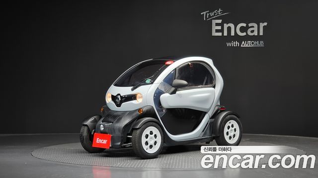 Renault (Samsung) Twizy Life(2-Seater) — пробег 2 513 км — фото 1 из 5