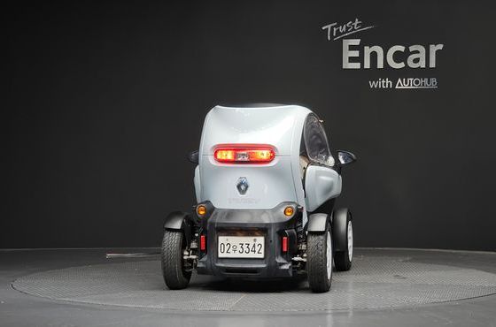 Renault (Samsung) Twizy Life(2-Seater) — пробег 2 513 км — фото 4 из 5