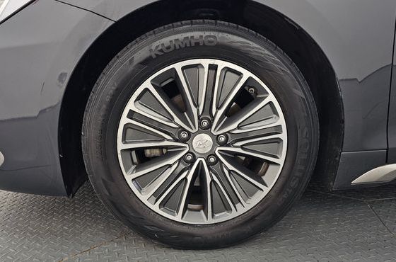 Hyundai Grandeur Premium — пробег 242 553 км — фото 5 из 5
