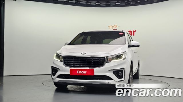 Kia Carnival из Кореи Encar