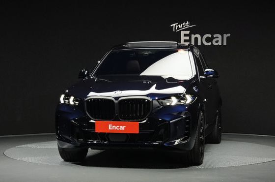BMW X5 xDrive 40i M Sport — пробег 7 457 км — фото 3 из 5